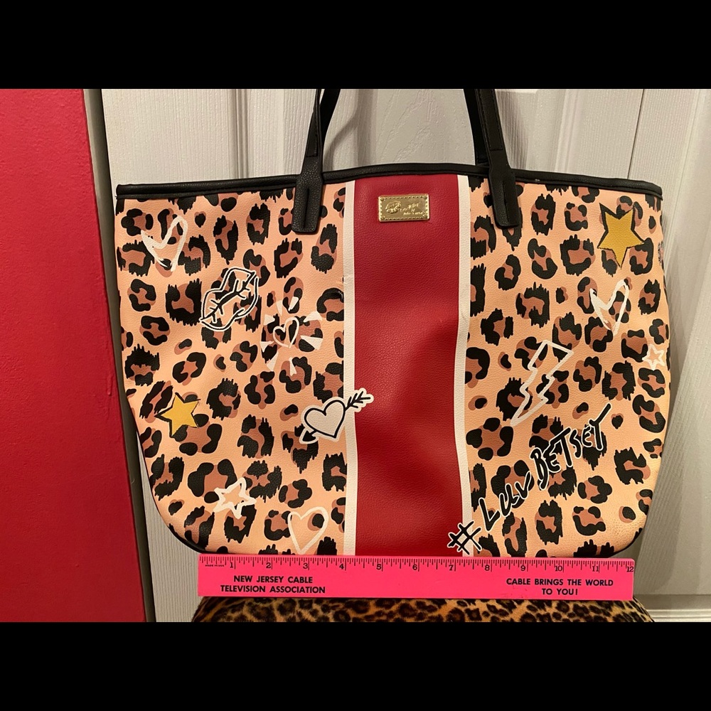Betsey Johnson tote